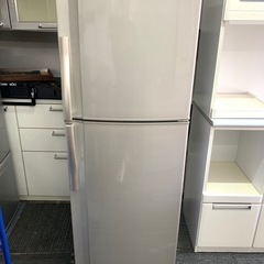 シャープ SHARP 冷蔵庫 （228L・右開き） シルバー系 SJ-23W-N