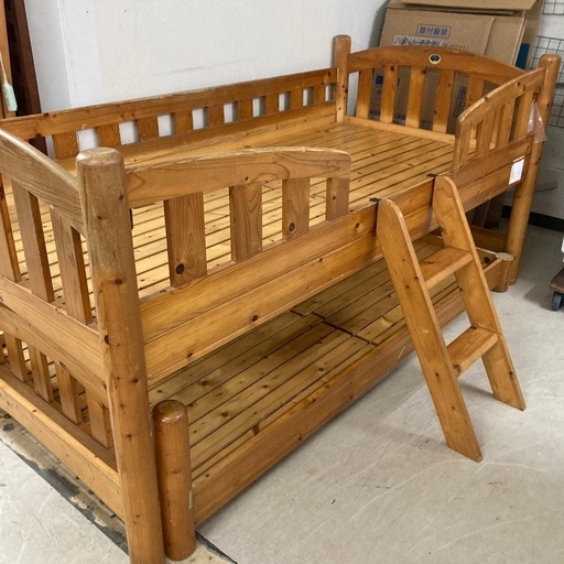 【セール開催中】中古　2段ベッド　高さ100cm