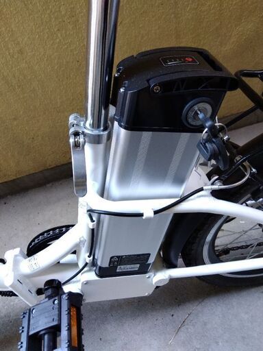 20インチ折りたたみ フル電動自転車 6段変速