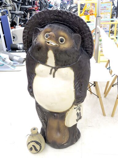 北海道 千歳市/恵庭市 近郊配送 特大 信楽焼 福ひねりたぬき タヌキ 約高さ115㎝/35号狸 商売繁盛/縁起物 置物 店頭でのお受渡し大歓迎