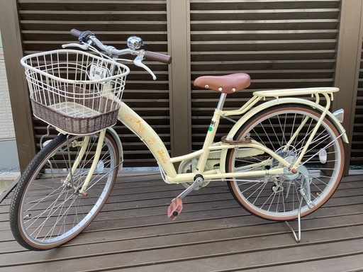自転車　22インチ　女の子　6段切替