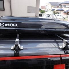 inno ルーフボックス BRQ33BK 黒 中古 左開き ルーフBOX 普通車、小型車、軽自動車ハイト系