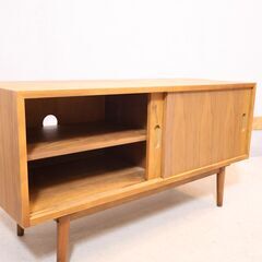 市場家具(ICHIBA)のレトロなデザインが特徴的なemo.(エモ)シリーズ