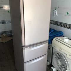 NO 376 🌈北九州市内配送設置無料✨🌈　三菱電機 MITSUBISHI ELECTRIC 冷蔵庫 Cシリーズ (370L・右開き) 3ドア シャンパンピンク MR-C37Z-P