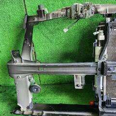 ラジエーターコアサポート