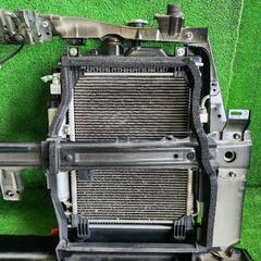 ラジエーターコアサポート