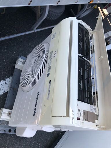 配送取付工事込み金額 パナソニック 4.0kwルームエアコン CS-406CF2-W