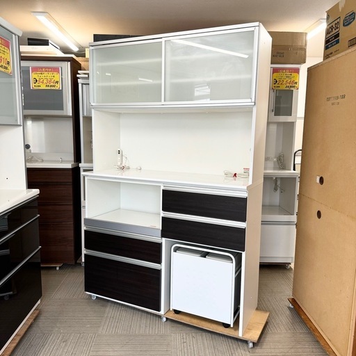 【超美品‼️】定価数十万♪ エスエークラフト 130cm幅キッチンボード 食器棚 収納家具 ダストボックス2個付き 木目調ダークブラウン♪