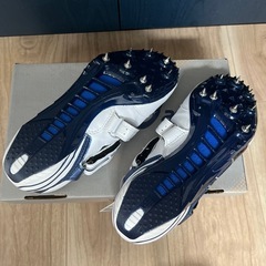 陸上スパイク asics タイガーパウ サイバーブレードCZ  TTP732