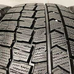 DUNLOP WINTER MAXX WM02 205/60R16 16インチ スタッドレス 4本 22～23年製 バリ溝 ビアンテ ジューク プリウスα等　(KTT124)クレジットカード QRコード決済可能