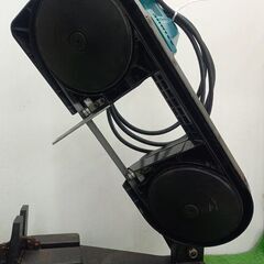 makita マキタ 2106 ポータブルバンドソー　100Ｖ【野田愛宕店】【店頭取引限定】【中古】管理番号：IT0G48WX0UGP