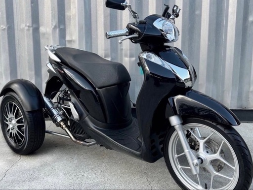 ホンダ　125cc トライク　三輪車　側車付きバイク　普通免許でok