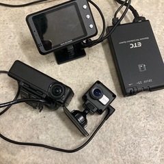 日産純正ナビ　MM318D−W  リサイクルショップ宮崎屋　佐土原店　24.8.8F