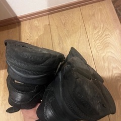 トリプルs バレンシアガ