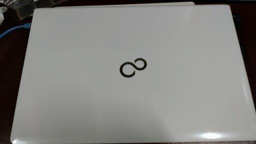 FujitsuノートPC/I3 5005U/メモリ8GB/Office2021/SSD256GB