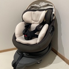コンビthe s airチャイルドシート お譲り先が決まりました。コンビ 