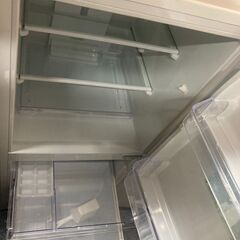 ☆中古￥11,800！ニトリ　149㍑2ドア冷蔵庫　家電　2020年製　NTR-149WA型　幅48㎝ｘ奥行61㎝ｘ高さ118㎝　【BH031】