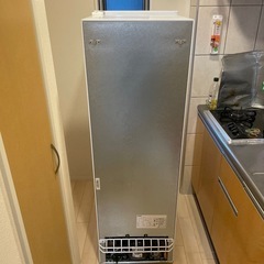 【美品】アイリスオーヤマ 冷蔵庫IRIS AF162-W ホワイト