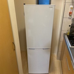 【美品】アイリスオーヤマ 冷蔵庫IRIS AF162-W ホワイト