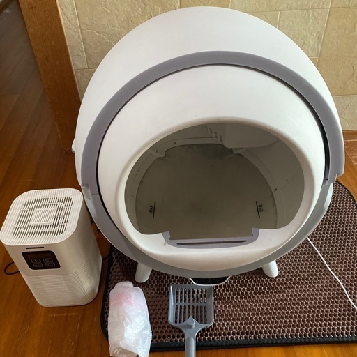 全自動猫トイレ　\nサービスで空気清浄機