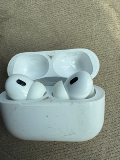 AirPods Pro第二世　お値下げ中！！