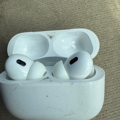 AirPods Pro第二世 お値下げ中！！