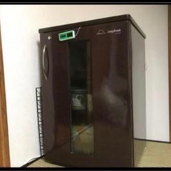 昆虫飼育に　フォルスタージャパン ワインセラー 36本収納 ST-AF140G-WB