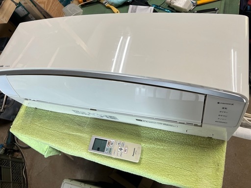 パナソニック　ルームエアコン　2017年製　CS-EX227C-W 室内機クリーニング済み