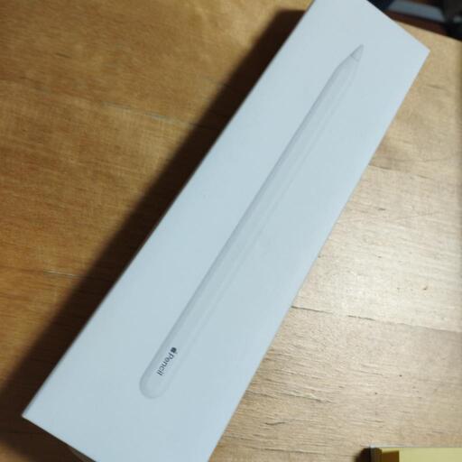 アイペンシル ほぼ新品を8000円でご提供！