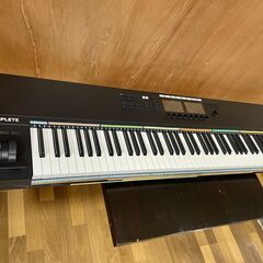 ❗️値下げしました❗️Komplete Kontrol S88 mkII