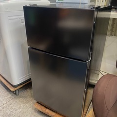 仙台市内トラック荷台渡し無料！ 2023 MAXZEN 87L 冷蔵庫 ブラック 中古 家電 買取品 