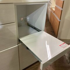 ニトリ｜ソレル140KB｜4枚扉キッチンボード