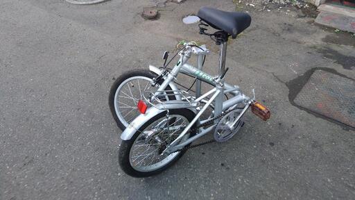 １６インチ折り畳み通勤快速自転車