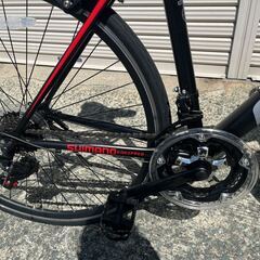 【美品】ロードバイク 　シマノ製14段変速　700×28ｃ　ﾌﾞﾗｯｸﾚｯﾄﾞ