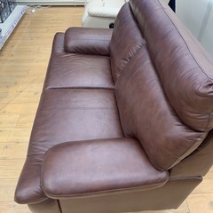 2人掛けソファ入荷しました！！