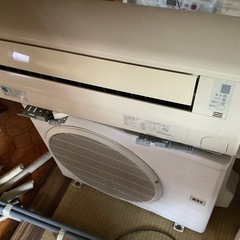 中古ダイキンエアコン2013年製6畳用