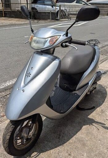 決まりました。ディオ　インジェクション AF68 バッテリー新品　銀色 2012年　JR三島駅の近くから