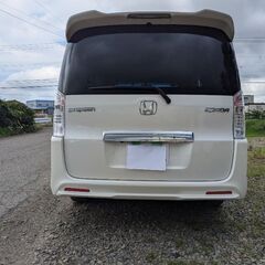 ステップワゴンrk64wdクールスリピット