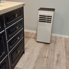 開封しただけの新品スポットクーラーあります！