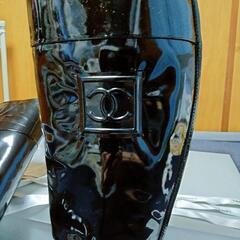 シャネルのロングブーツ