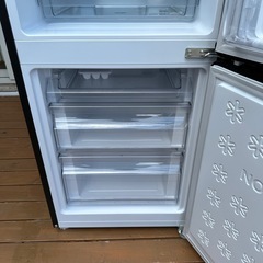 【美品】2023年製 ハイアール冷凍冷蔵庫 173L