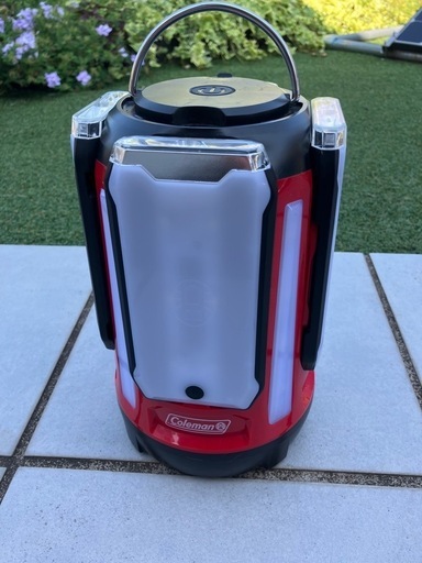 コールマン　クアッドマルチパネルランタン　LED　乾電池式　USBポート付