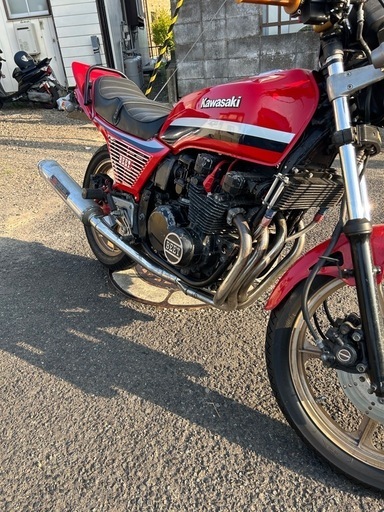 ヨシムラサイクロンマフラー　ゼファー　400