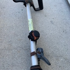 キョウリツ草刈り機