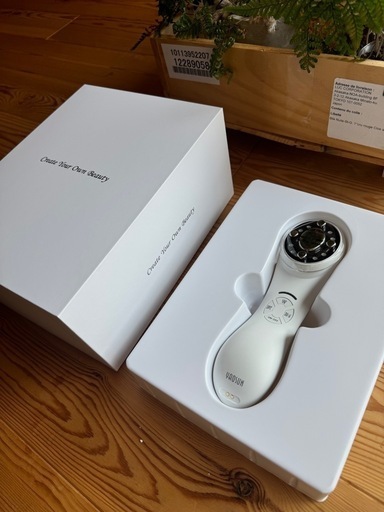 【新品未使用】Zborun EMS RF サロン級 多機能美顔器