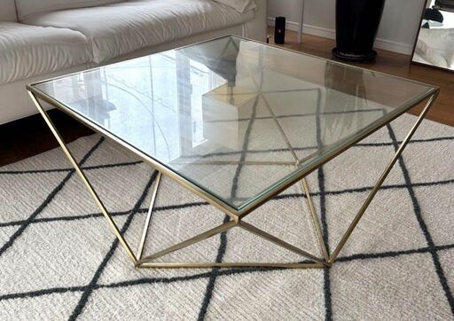 【美品】ZARA HOME　ラージ ジオメトリック　ガラステーブル