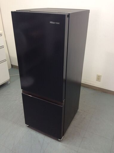 (8/16受渡済)JT9290【Hisense/ハイセンス 2ドア冷蔵庫】美品 2023年製 HR-D15FB 家電 キッチン 冷蔵冷凍庫 右開き 162L