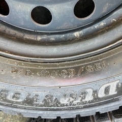 トヨタ ノア用スタッドレスタイヤと黒色純正スチールホイールセット  2代目 R70G/W/R型 （2007年 - 2014年）　　