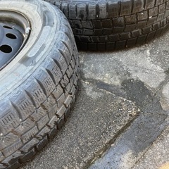 トヨタ ノア用スタッドレスタイヤと黒色純正スチールホイールセット  2代目 R70G/W/R型 （2007年 - 2014年）　　