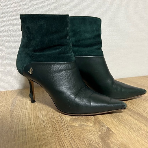 Jimmy Choo ジミーチュウ　ショートブーツ